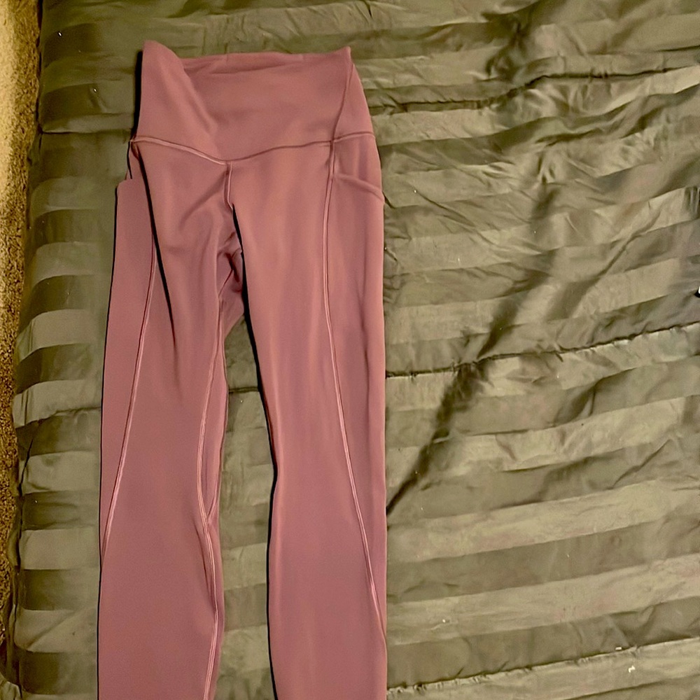 Lululemon Align leggings with pockets